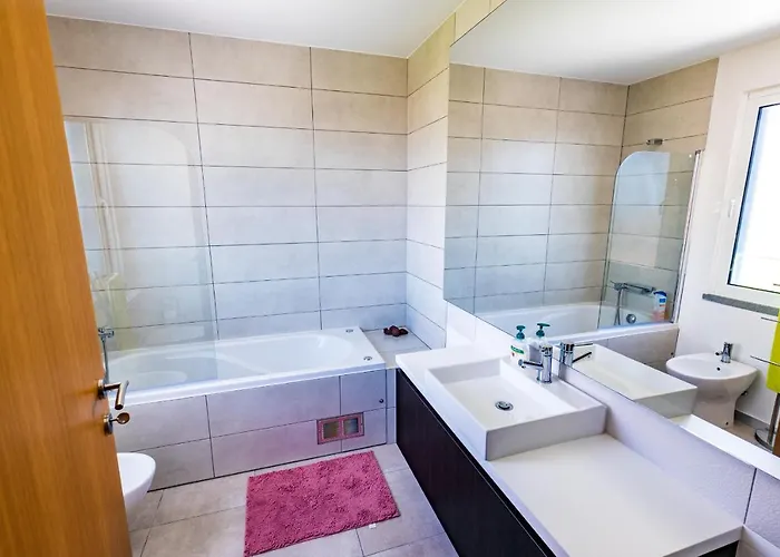 Sun And Sea Ii * Caniço